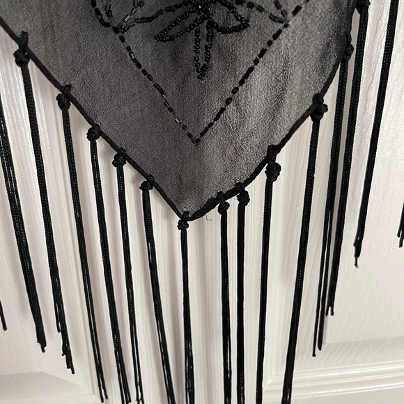 Women’s sheer wrap - Picture 2 of 6